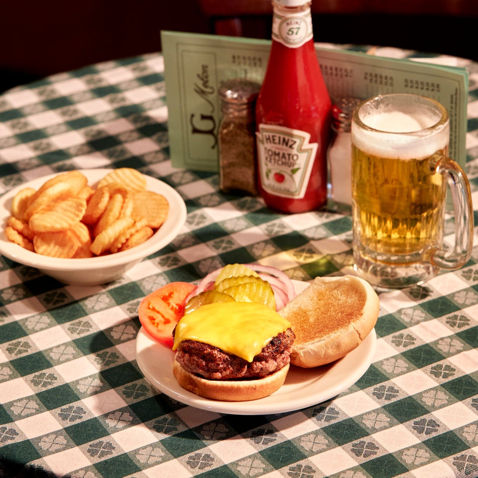 Cheeseburger at J.G. Melon